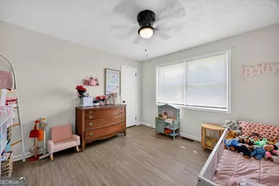 163 Grove Street, Barnesville, GA 30204 - Photo 11