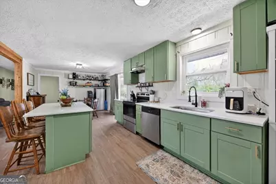 163 Grove Street, Barnesville, GA 30204 - Photo 7