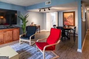 106 Fernbanks Ct, Athens, GA 30605 - Photo 5