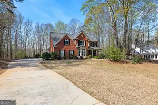 375 Woodcreek Ln, Fayetteville, GA 30215 - Photo 3