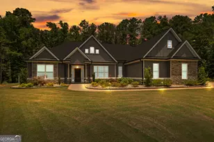 27 Dorian Ct, Newnan, GA 30265 - Photo 3
