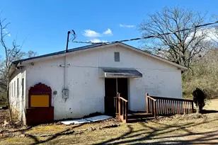 4767 Williamson Zebulon Rd, Williamson, GA 30292 - Photo 1