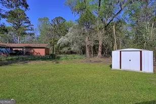 2444 E 39th St, Savannah, GA 31404 - Photo 33