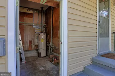 2444 E 39th Street, Savannah, GA 31404 - Photo 33