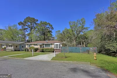 2444 E 39th Street, Savannah, GA 31404 - Photo 5