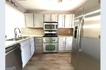 1555 Springleaf Court, Smyrna, GA 30080 - Photo 3