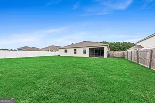 135 Walnut Wy, Kingsland, GA 31548 - Photo 9