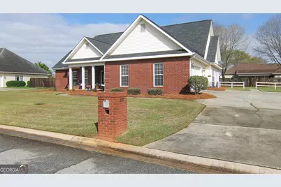 109 Limerick Drive, Warner Robins, GA 31088 - Photo 3