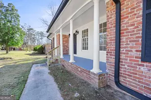 6541 Debbie Sue Ln, Morrow, GA 30260 - Photo 5