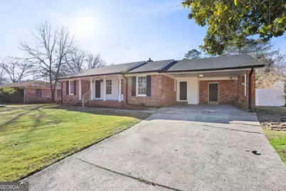 6541 Debbie Sue Lane, Morrow, GA 30260 - Photo 3