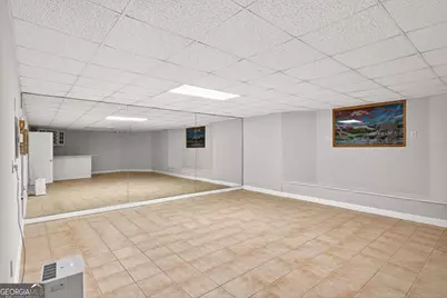 235 Summerhouse Lane, Sandy Springs, GA 30350 - Photo 47