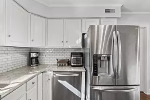 471 Hilderbrand Dr, Atlanta, GA 30328 - Photo 9