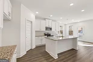 5645 Overview Dr, Flowery Branch, GA 30542 - Photo 5