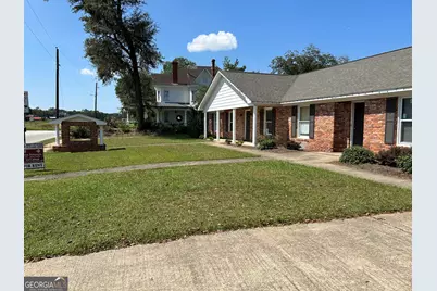 168 NW Broad Street, Lyons, GA 30436 - Photo 1