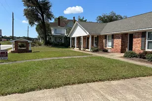 168 NW Broad St, Lyons, GA 30436 - Photo 1