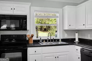 330 Pineneedle Rd, Athens, GA 30606 - Photo 19