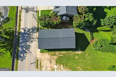 303 N Pond Street, Toccoa, GA 30577 - Photo 3