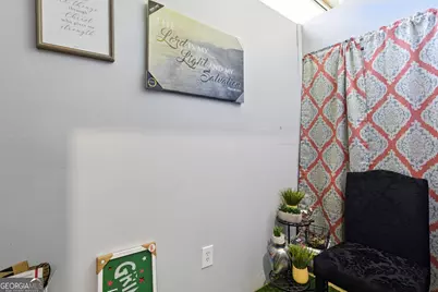 303 N Pond Street, Toccoa, GA 30577 - Photo 33