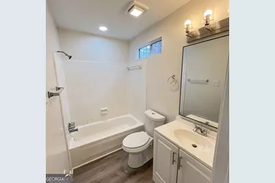 9028 Raven Drive, Jonesboro, GA 30238 - Photo 11