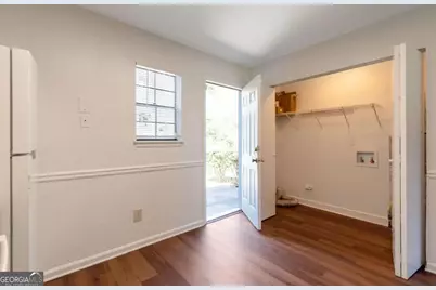 3235 Sarah Lou Drive, Snellville, GA 30078 - Photo 9