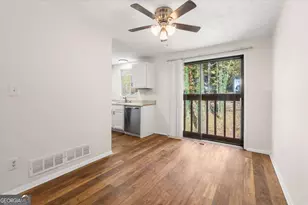 2116 Scarbrough Rd, Stone Mountain, GA 30088 - Photo 15