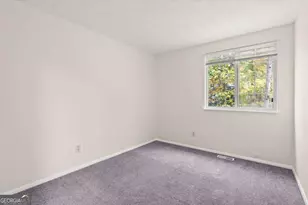 2116 Scarbrough Rd, Stone Mountain, GA 30088 - Photo 17