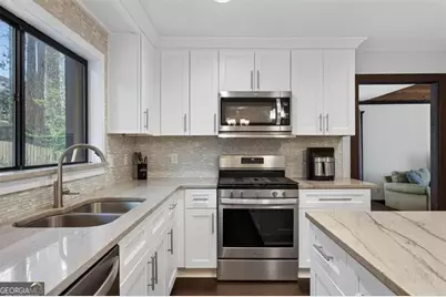 4938 Laurel Spring Drive NE, Roswell, GA 30075 - Photo 11