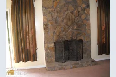 456 Valley Woods Circle, Conyers, GA 30094 - Photo 3