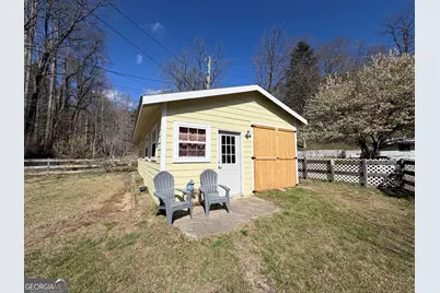 1162 Blacks Creek Drive, Clayton, GA 30525 - Photo 5