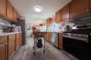 1162 Blacks Creek Dr, Clayton, GA 30525 - Photo 9