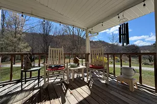 1162 Blacks Creek Dr, Clayton, GA 30525 - Photo 3