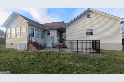 327 Lovebridge Road SE, Calhoun, GA 30701 - Photo 3