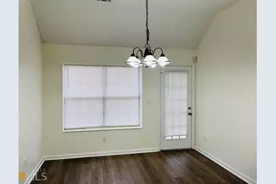 4037 Ravenwood Court, Union City, GA 30291 - Photo 11