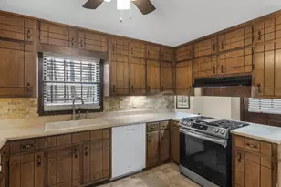 8662 N Shore Dr, Jonesboro, GA 30236 - Photo 21