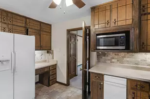 8662 N Shore Dr, Jonesboro, GA 30236 - Photo 23