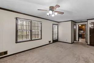 8662 N Shore Dr, Jonesboro, GA 30236 - Photo 17