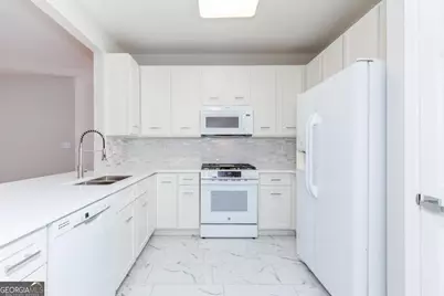 3418 Rose Arbor Court, Atlanta, GA 30340 - Photo 11