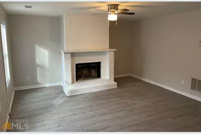 907 Silverwood Drive #907, Atlanta, GA 30349 - Photo 3