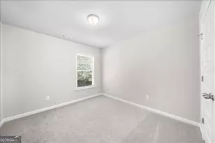 109 Peterson St, Calhoun, GA 30701 - Photo 9