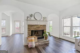 30 Camden Cir, Newnan, GA 30265 - Photo 13