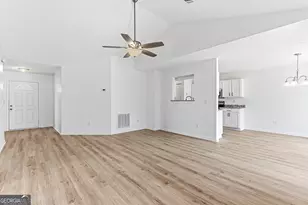 204 Apple Valley Rd, Macon, GA 31217 - Photo 13