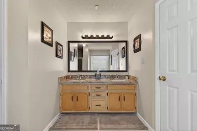 620 N Oakland Circle, McDonough, GA 30253 - Photo 29