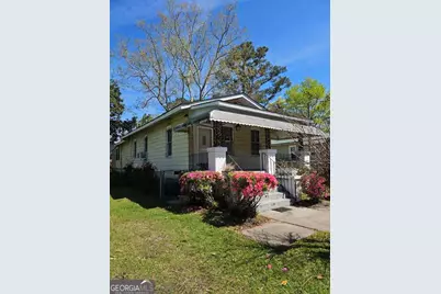 906 E 38th Street, Savannah, GA 31401 - Photo 1