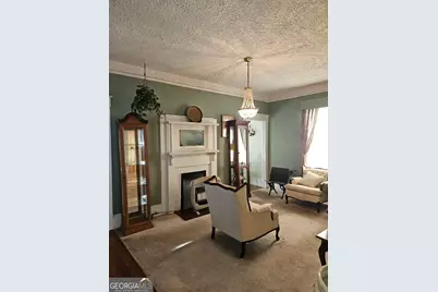 906 E 38th Street, Savannah, GA 31401 - Photo 11