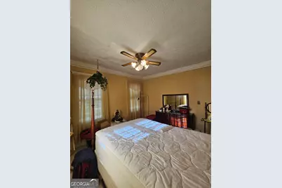 906 E 38th Street, Savannah, GA 31401 - Photo 31