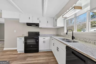 162 Brentwood Lane, Locust Grove, GA 30248 - Photo 1