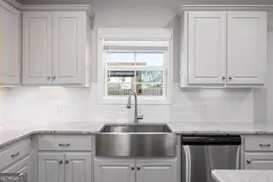 6833 Omaha Dr, Midland, GA 31820 - Photo 11