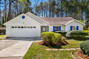 108 Nicki Ct, Hampton, GA 30228 - Photo 1