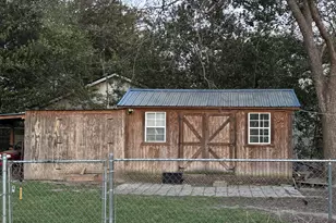 201 Vinson St, Byron, GA 31008 - Photo 3