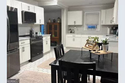 201 Vinson Street, Byron, GA 31008 - Photo 11